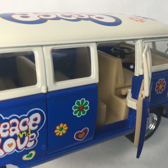 5" kinsmart VW 1962 Volkswagen Bus Die Cast 1:32 Pull Back Action Diecast - Picture 3 of 13